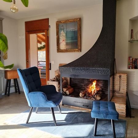 Harveys Homestay - Adults Only Mieres  Ngoại thất bức ảnh